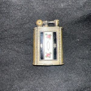 Vintage evans lighter